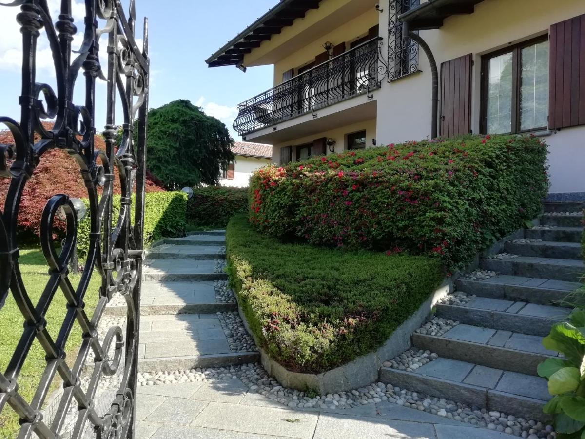 Villa Azalea San Fermo della Battaglia Bagian luar foto