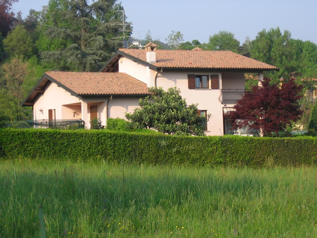 Villa Azalea San Fermo della Battaglia Bagian luar foto