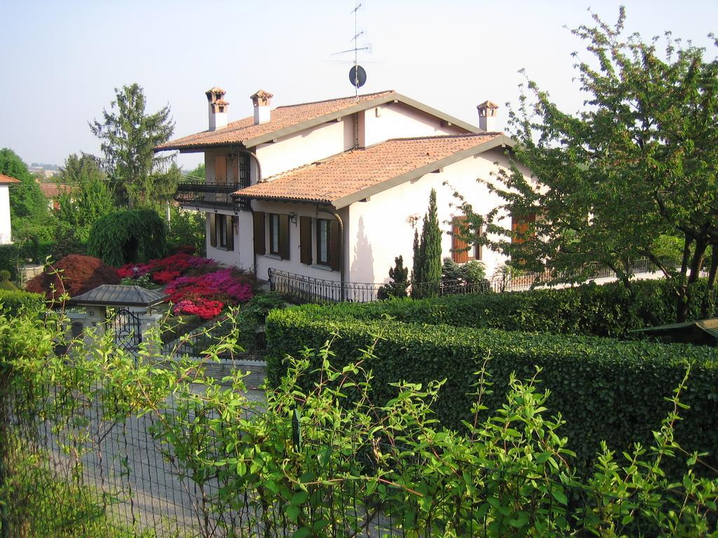 Villa Azalea San Fermo della Battaglia Bagian luar foto